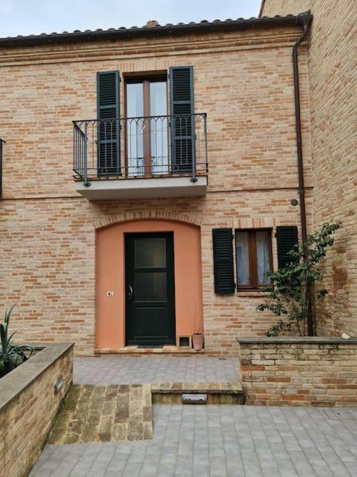 Scrigno Del Borgo-Intero Alloggio Montelupone 外观 照片